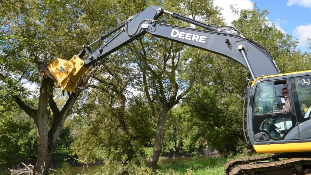 excavator diamond disc mulcher