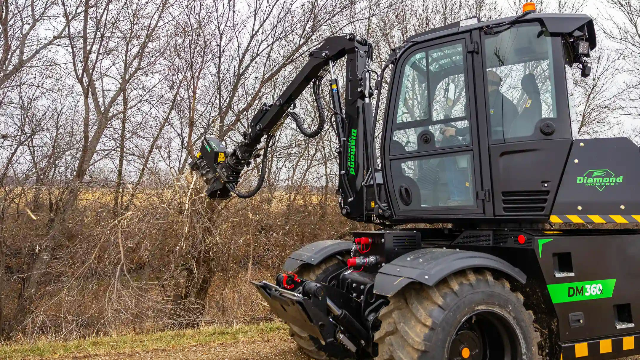 Diamond Mowers: DM360